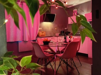 cuisine ambiance rose